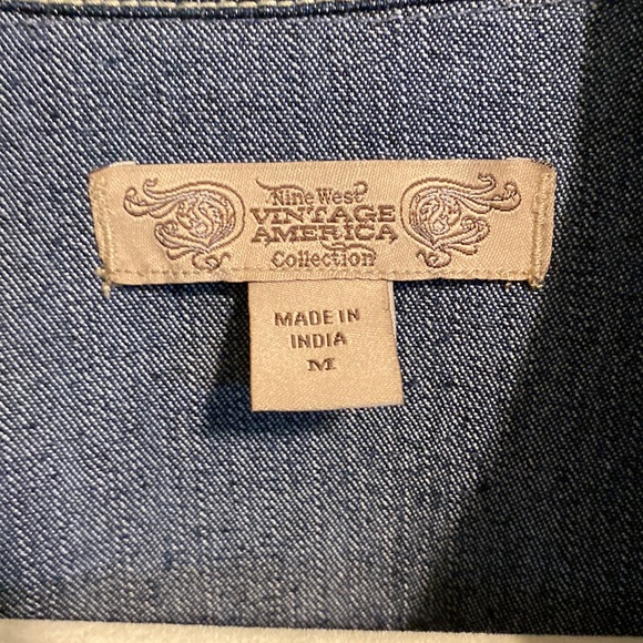 VINTAGE AMERICA Denim jacket. Size M - Picture 2 of 3